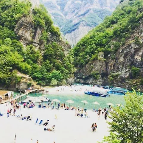 Park Blini Shala River Moll' e Shoshit 0*,  Albania